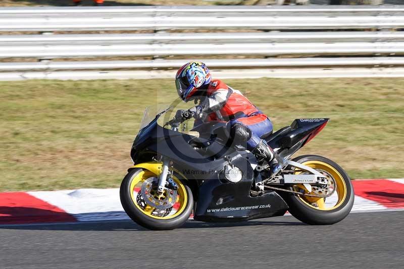 Motorcycle action photographs;brands;brands hatch photographs;event digital images;eventdigitalimages;motor racing london;no limits trackday;peter wileman photography;trackday;trackday digital images;trackday photos