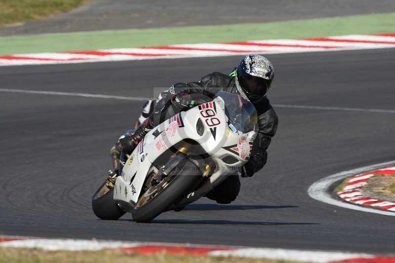 Motorcycle action photographs;brands;brands hatch photographs;event digital images;eventdigitalimages;motor racing london;no limits trackday;peter wileman photography;trackday;trackday digital images;trackday photos