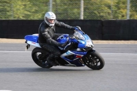 Motorcycle-action-photographs;brands;brands-hatch-photographs;event-digital-images;eventdigitalimages;motor-racing-london;no-limits-trackday;peter-wileman-photography;trackday;trackday-digital-images;trackday-photos