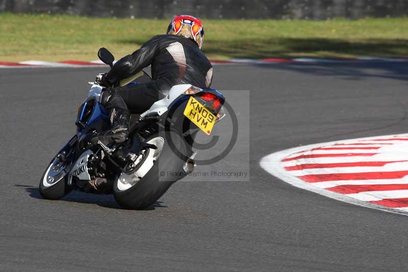 Motorcycle action photographs;brands;brands hatch photographs;event digital images;eventdigitalimages;motor racing london;no limits trackday;peter wileman photography;trackday;trackday digital images;trackday photos