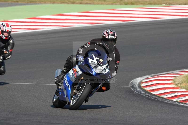 Motorcycle action photographs;brands;brands hatch photographs;event digital images;eventdigitalimages;motor racing london;no limits trackday;peter wileman photography;trackday;trackday digital images;trackday photos