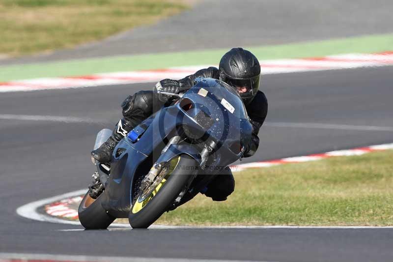 Motorcycle action photographs;brands;brands hatch photographs;event digital images;eventdigitalimages;motor racing london;no limits trackday;peter wileman photography;trackday;trackday digital images;trackday photos