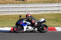 Motorcycle-action-photographs;brands;brands-hatch-photographs;event-digital-images;eventdigitalimages;motor-racing-london;no-limits-trackday;peter-wileman-photography;trackday;trackday-digital-images;trackday-photos