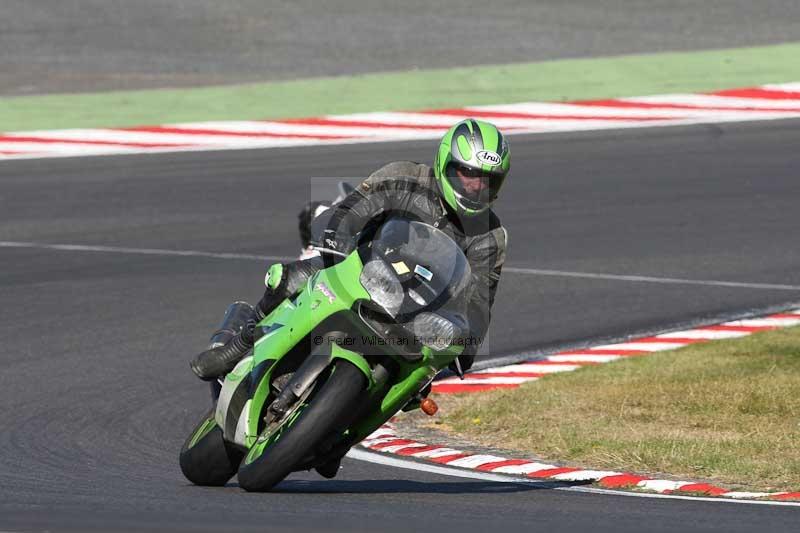 Motorcycle action photographs;brands;brands hatch photographs;event digital images;eventdigitalimages;motor racing london;no limits trackday;peter wileman photography;trackday;trackday digital images;trackday photos