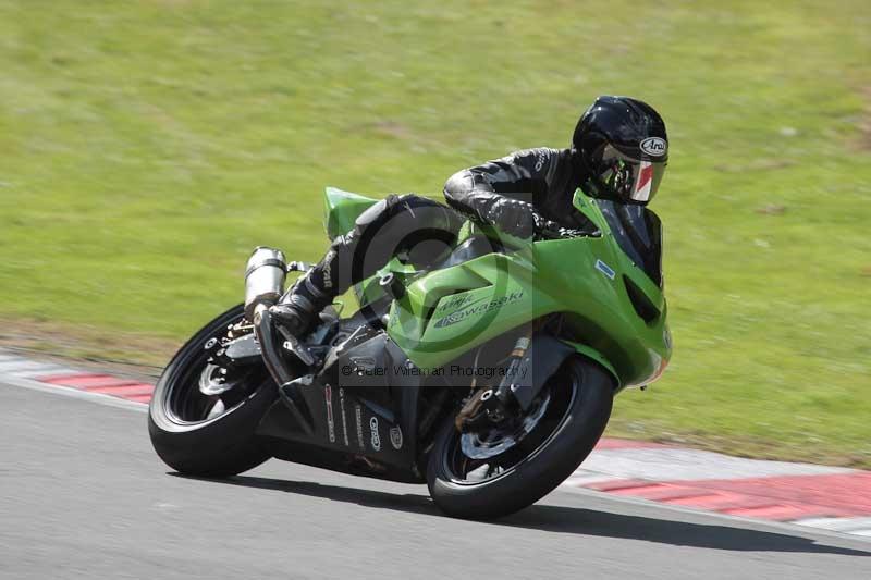 Motorcycle action photographs;brands;brands hatch photographs;event digital images;eventdigitalimages;motor racing london;no limits trackday;peter wileman photography;trackday;trackday digital images;trackday photos