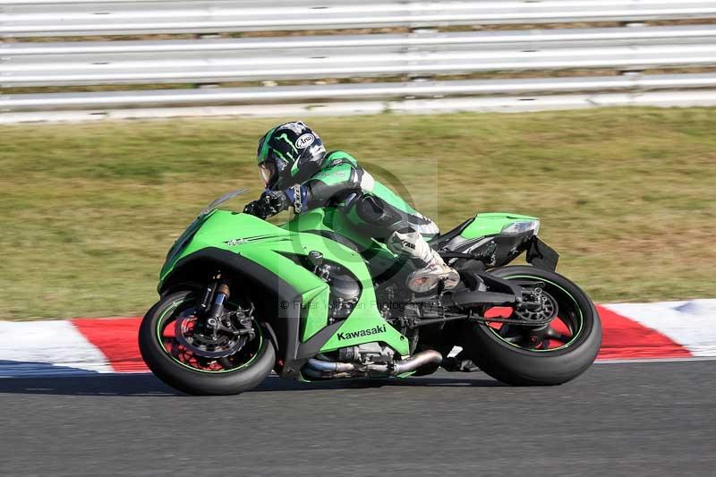 Motorcycle action photographs;brands;brands hatch photographs;event digital images;eventdigitalimages;motor racing london;no limits trackday;peter wileman photography;trackday;trackday digital images;trackday photos