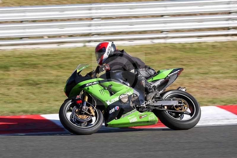 Motorcycle action photographs;brands;brands hatch photographs;event digital images;eventdigitalimages;motor racing london;no limits trackday;peter wileman photography;trackday;trackday digital images;trackday photos