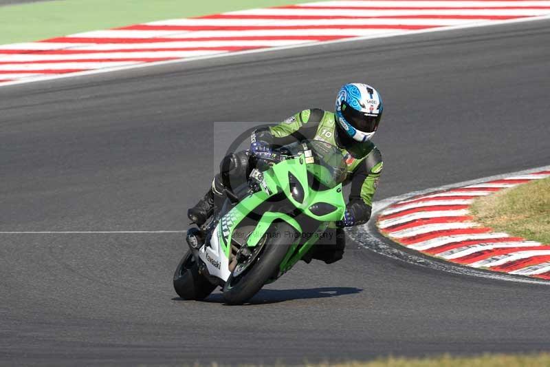 Motorcycle action photographs;brands;brands hatch photographs;event digital images;eventdigitalimages;motor racing london;no limits trackday;peter wileman photography;trackday;trackday digital images;trackday photos