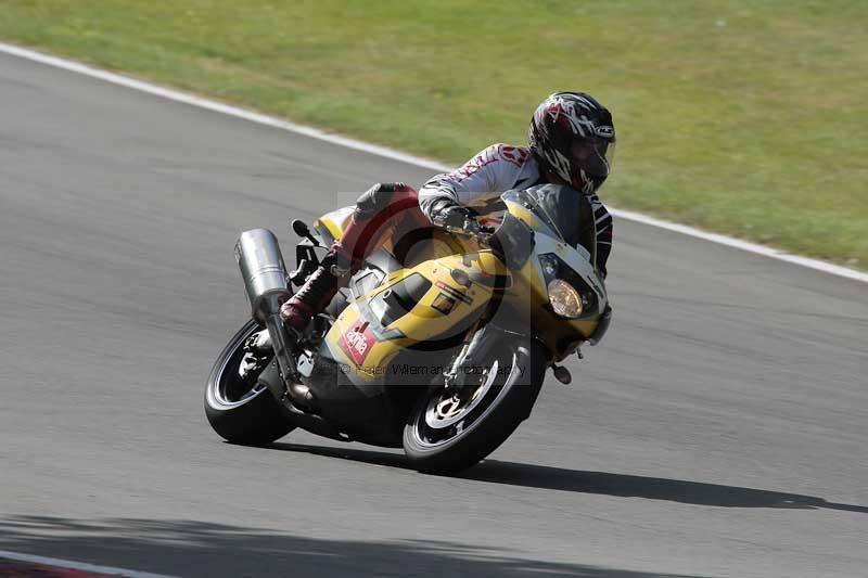 Motorcycle action photographs;brands;brands hatch photographs;event digital images;eventdigitalimages;motor racing london;no limits trackday;peter wileman photography;trackday;trackday digital images;trackday photos