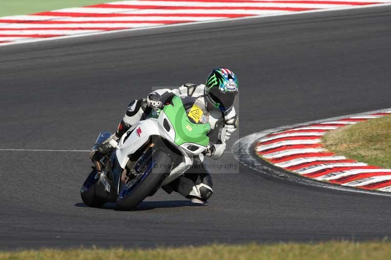 Motorcycle action photographs;brands;brands hatch photographs;event digital images;eventdigitalimages;motor racing london;no limits trackday;peter wileman photography;trackday;trackday digital images;trackday photos