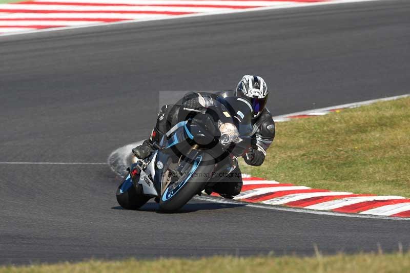 Motorcycle action photographs;brands;brands hatch photographs;event digital images;eventdigitalimages;motor racing london;no limits trackday;peter wileman photography;trackday;trackday digital images;trackday photos