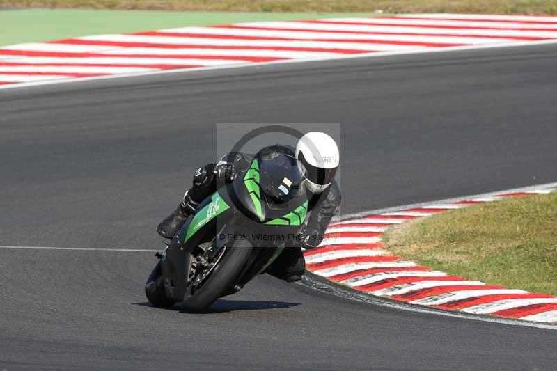 Motorcycle action photographs;brands;brands hatch photographs;event digital images;eventdigitalimages;motor racing london;no limits trackday;peter wileman photography;trackday;trackday digital images;trackday photos