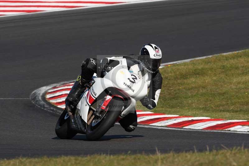 Motorcycle action photographs;brands;brands hatch photographs;event digital images;eventdigitalimages;motor racing london;no limits trackday;peter wileman photography;trackday;trackday digital images;trackday photos