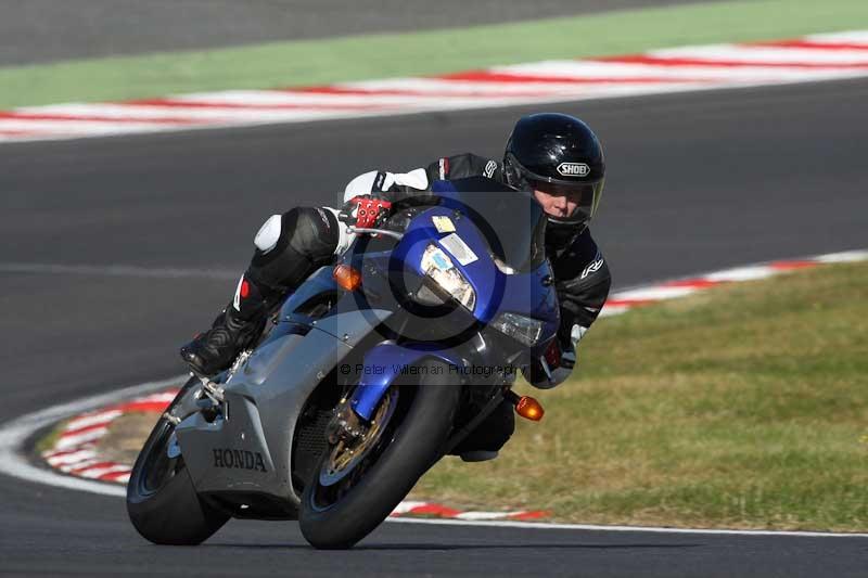 Motorcycle action photographs;brands;brands hatch photographs;event digital images;eventdigitalimages;motor racing london;no limits trackday;peter wileman photography;trackday;trackday digital images;trackday photos