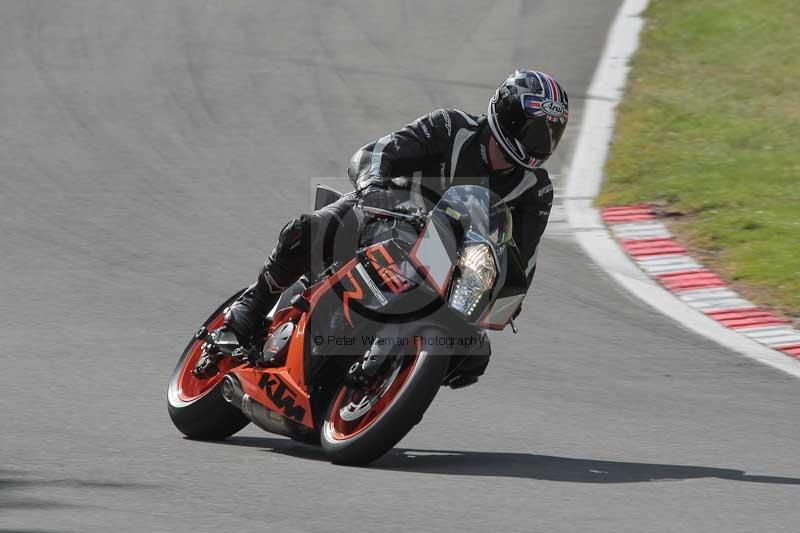 Motorcycle action photographs;brands;brands hatch photographs;event digital images;eventdigitalimages;motor racing london;no limits trackday;peter wileman photography;trackday;trackday digital images;trackday photos