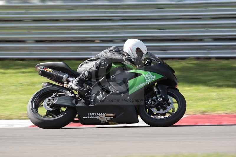 Motorcycle action photographs;brands;brands hatch photographs;event digital images;eventdigitalimages;motor racing london;no limits trackday;peter wileman photography;trackday;trackday digital images;trackday photos
