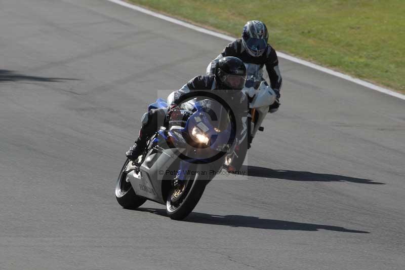 Motorcycle action photographs;brands;brands hatch photographs;event digital images;eventdigitalimages;motor racing london;no limits trackday;peter wileman photography;trackday;trackday digital images;trackday photos