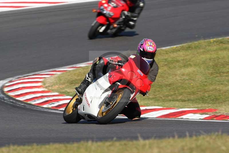 Motorcycle action photographs;brands;brands hatch photographs;event digital images;eventdigitalimages;motor racing london;no limits trackday;peter wileman photography;trackday;trackday digital images;trackday photos
