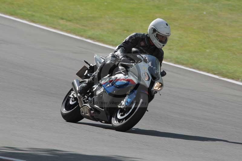 Motorcycle action photographs;brands;brands hatch photographs;event digital images;eventdigitalimages;motor racing london;no limits trackday;peter wileman photography;trackday;trackday digital images;trackday photos
