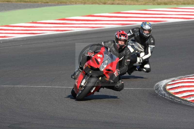 Motorcycle action photographs;brands;brands hatch photographs;event digital images;eventdigitalimages;motor racing london;no limits trackday;peter wileman photography;trackday;trackday digital images;trackday photos
