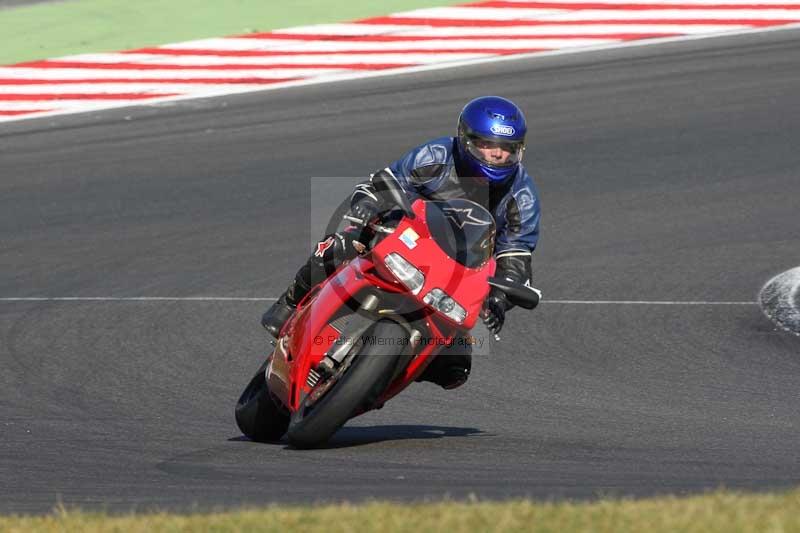 Motorcycle action photographs;brands;brands hatch photographs;event digital images;eventdigitalimages;motor racing london;no limits trackday;peter wileman photography;trackday;trackday digital images;trackday photos