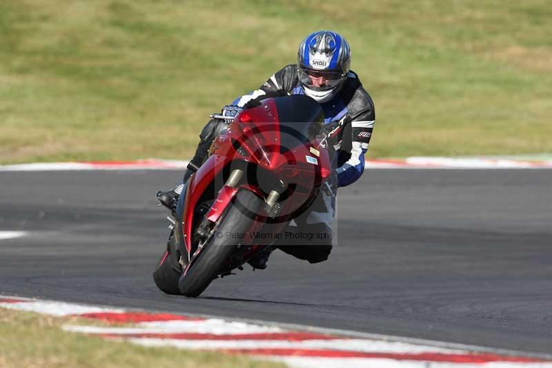 Motorcycle action photographs;brands;brands hatch photographs;event digital images;eventdigitalimages;motor racing london;no limits trackday;peter wileman photography;trackday;trackday digital images;trackday photos