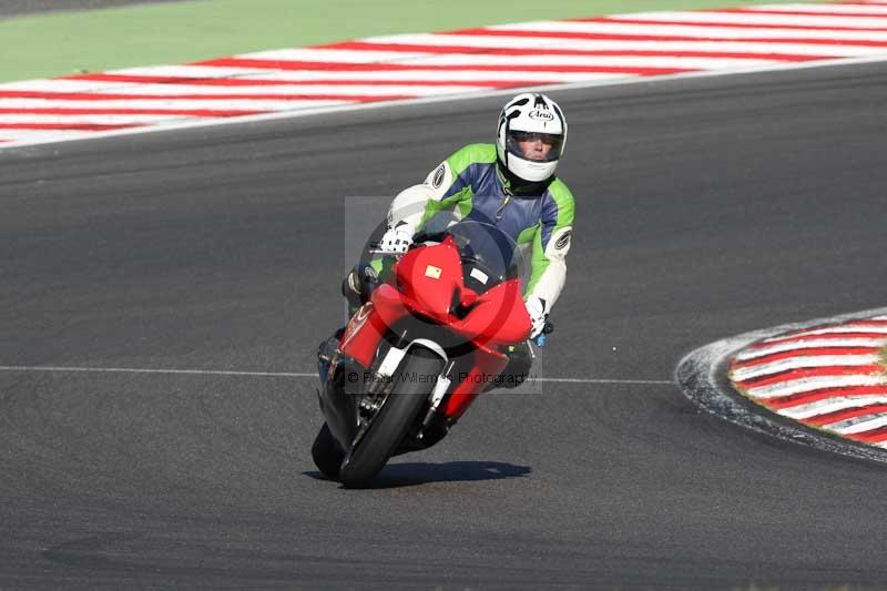 Motorcycle action photographs;brands;brands hatch photographs;event digital images;eventdigitalimages;motor racing london;no limits trackday;peter wileman photography;trackday;trackday digital images;trackday photos