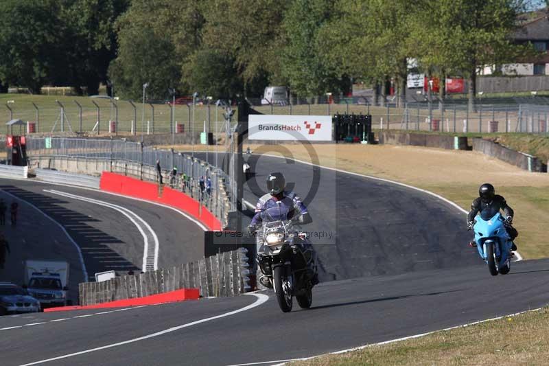 Motorcycle action photographs;brands;brands hatch photographs;event digital images;eventdigitalimages;motor racing london;no limits trackday;peter wileman photography;trackday;trackday digital images;trackday photos