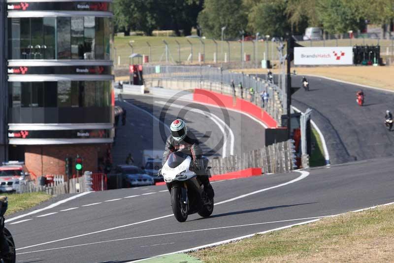Motorcycle action photographs;brands;brands hatch photographs;event digital images;eventdigitalimages;motor racing london;no limits trackday;peter wileman photography;trackday;trackday digital images;trackday photos
