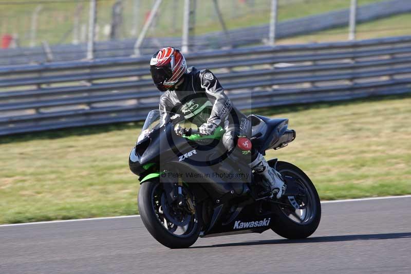 Motorcycle action photographs;brands;brands hatch photographs;event digital images;eventdigitalimages;motor racing london;no limits trackday;peter wileman photography;trackday;trackday digital images;trackday photos