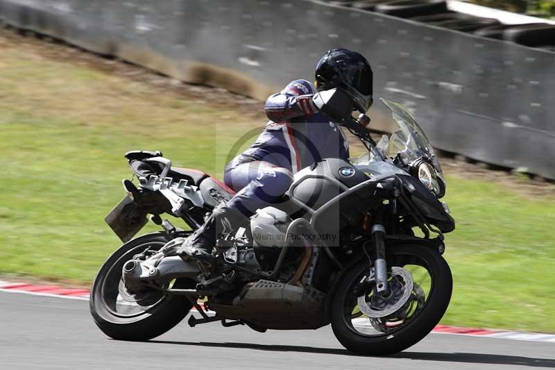 Motorcycle action photographs;brands;brands hatch photographs;event digital images;eventdigitalimages;motor racing london;no limits trackday;peter wileman photography;trackday;trackday digital images;trackday photos