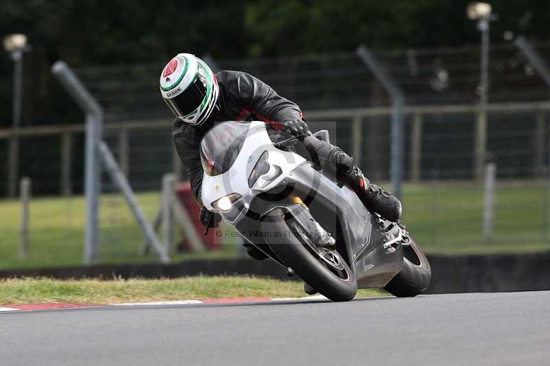 Motorcycle action photographs;brands;brands hatch photographs;event digital images;eventdigitalimages;motor racing london;no limits trackday;peter wileman photography;trackday;trackday digital images;trackday photos