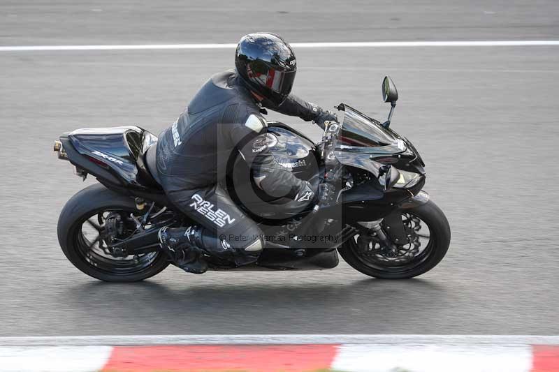 Motorcycle action photographs;brands;brands hatch photographs;event digital images;eventdigitalimages;motor racing london;no limits trackday;peter wileman photography;trackday;trackday digital images;trackday photos