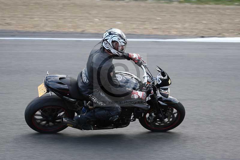Motorcycle action photographs;brands;brands hatch photographs;event digital images;eventdigitalimages;motor racing london;no limits trackday;peter wileman photography;trackday;trackday digital images;trackday photos