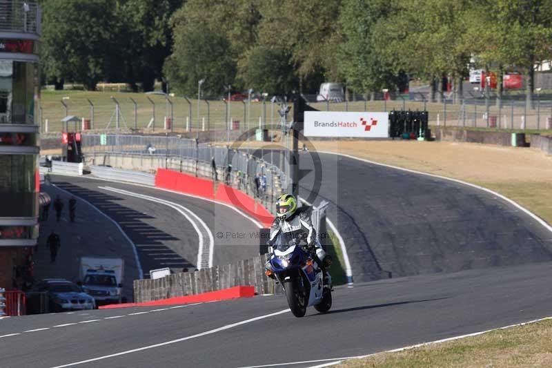 Motorcycle action photographs;brands;brands hatch photographs;event digital images;eventdigitalimages;motor racing london;no limits trackday;peter wileman photography;trackday;trackday digital images;trackday photos