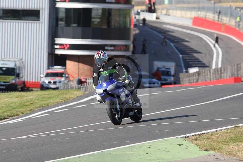 Motorcycle action photographs;brands;brands hatch photographs;event digital images;eventdigitalimages;motor racing london;no limits trackday;peter wileman photography;trackday;trackday digital images;trackday photos
