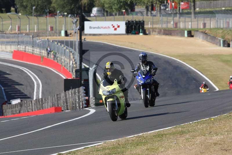 Motorcycle action photographs;brands;brands hatch photographs;event digital images;eventdigitalimages;motor racing london;no limits trackday;peter wileman photography;trackday;trackday digital images;trackday photos