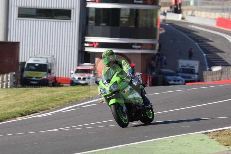 Motorcycle action photographs;brands;brands hatch photographs;event digital images;eventdigitalimages;motor racing london;no limits trackday;peter wileman photography;trackday;trackday digital images;trackday photos