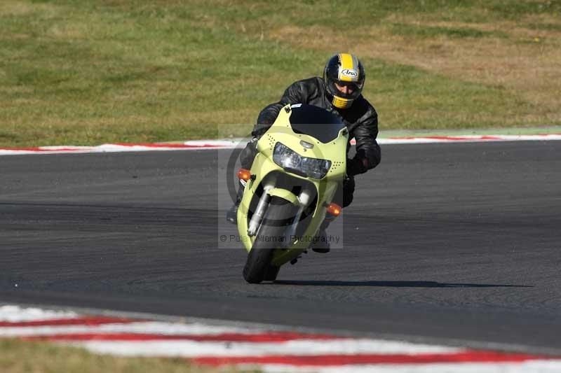 Motorcycle action photographs;brands;brands hatch photographs;event digital images;eventdigitalimages;motor racing london;no limits trackday;peter wileman photography;trackday;trackday digital images;trackday photos