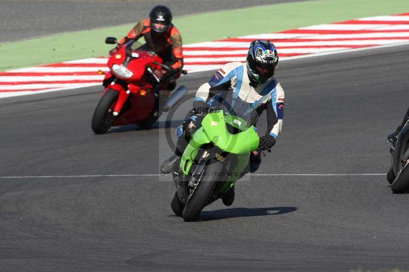 Motorcycle action photographs;brands;brands hatch photographs;event digital images;eventdigitalimages;motor racing london;no limits trackday;peter wileman photography;trackday;trackday digital images;trackday photos