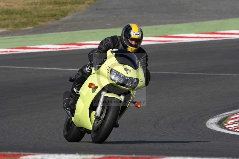 Motorcycle action photographs;brands;brands hatch photographs;event digital images;eventdigitalimages;motor racing london;no limits trackday;peter wileman photography;trackday;trackday digital images;trackday photos