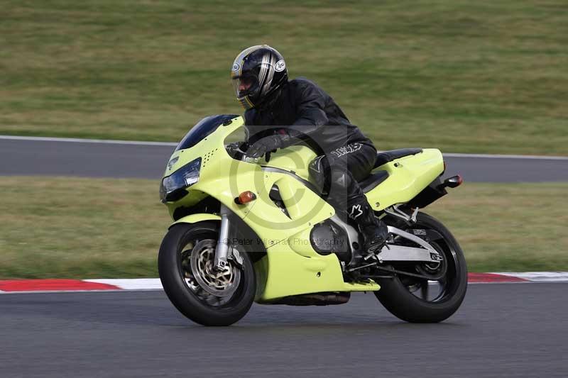 Motorcycle action photographs;brands;brands hatch photographs;event digital images;eventdigitalimages;motor racing london;no limits trackday;peter wileman photography;trackday;trackday digital images;trackday photos