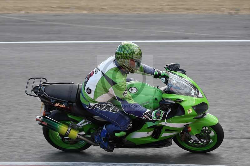 Motorcycle action photographs;brands;brands hatch photographs;event digital images;eventdigitalimages;motor racing london;no limits trackday;peter wileman photography;trackday;trackday digital images;trackday photos