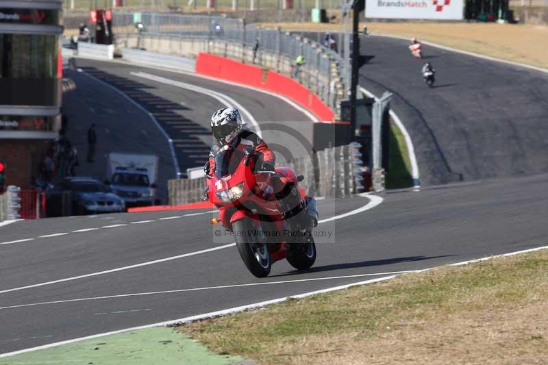 Motorcycle action photographs;brands;brands hatch photographs;event digital images;eventdigitalimages;motor racing london;no limits trackday;peter wileman photography;trackday;trackday digital images;trackday photos
