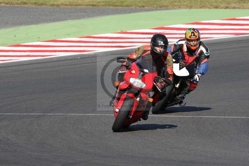 Motorcycle action photographs;brands;brands hatch photographs;event digital images;eventdigitalimages;motor racing london;no limits trackday;peter wileman photography;trackday;trackday digital images;trackday photos