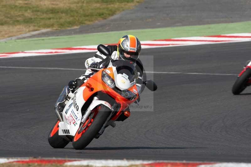 Motorcycle action photographs;brands;brands hatch photographs;event digital images;eventdigitalimages;motor racing london;no limits trackday;peter wileman photography;trackday;trackday digital images;trackday photos