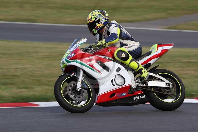 Motorcycle action photographs;brands;brands hatch photographs;event digital images;eventdigitalimages;motor racing london;no limits trackday;peter wileman photography;trackday;trackday digital images;trackday photos