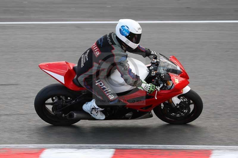 Motorcycle action photographs;brands;brands hatch photographs;event digital images;eventdigitalimages;motor racing london;no limits trackday;peter wileman photography;trackday;trackday digital images;trackday photos