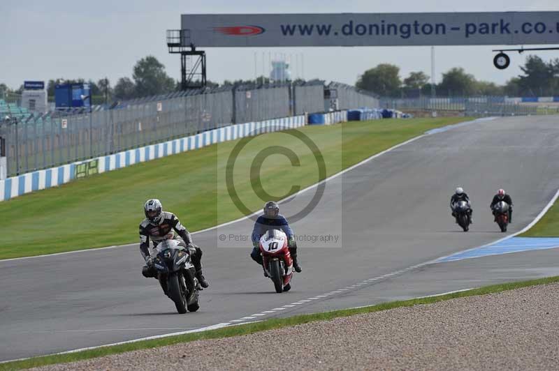 Motorcycle action photographs;donington;donington park leicestershire;donington photographs;event digital images;eventdigitalimages;no limits trackday;peter wileman photography;trackday;trackday digital images;trackday photos