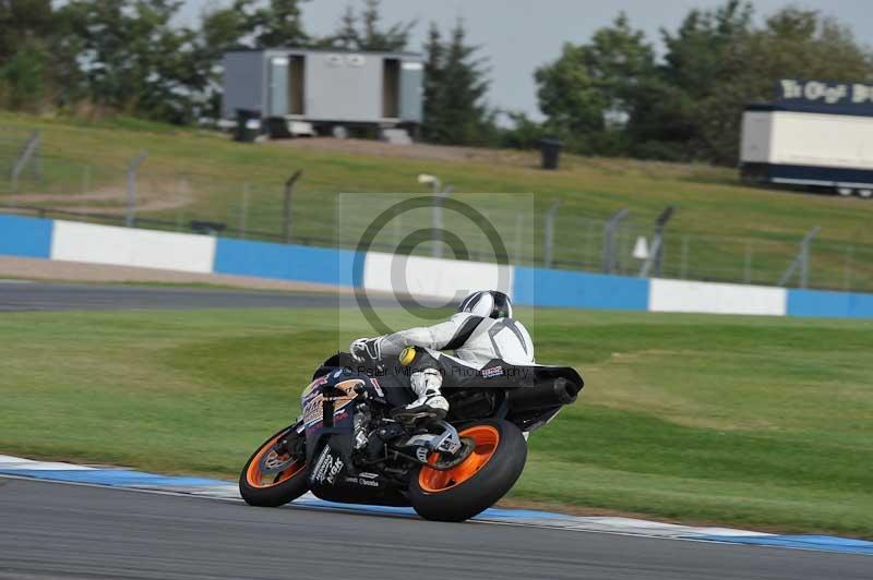 Motorcycle action photographs;donington;donington park leicestershire;donington photographs;event digital images;eventdigitalimages;no limits trackday;peter wileman photography;trackday;trackday digital images;trackday photos